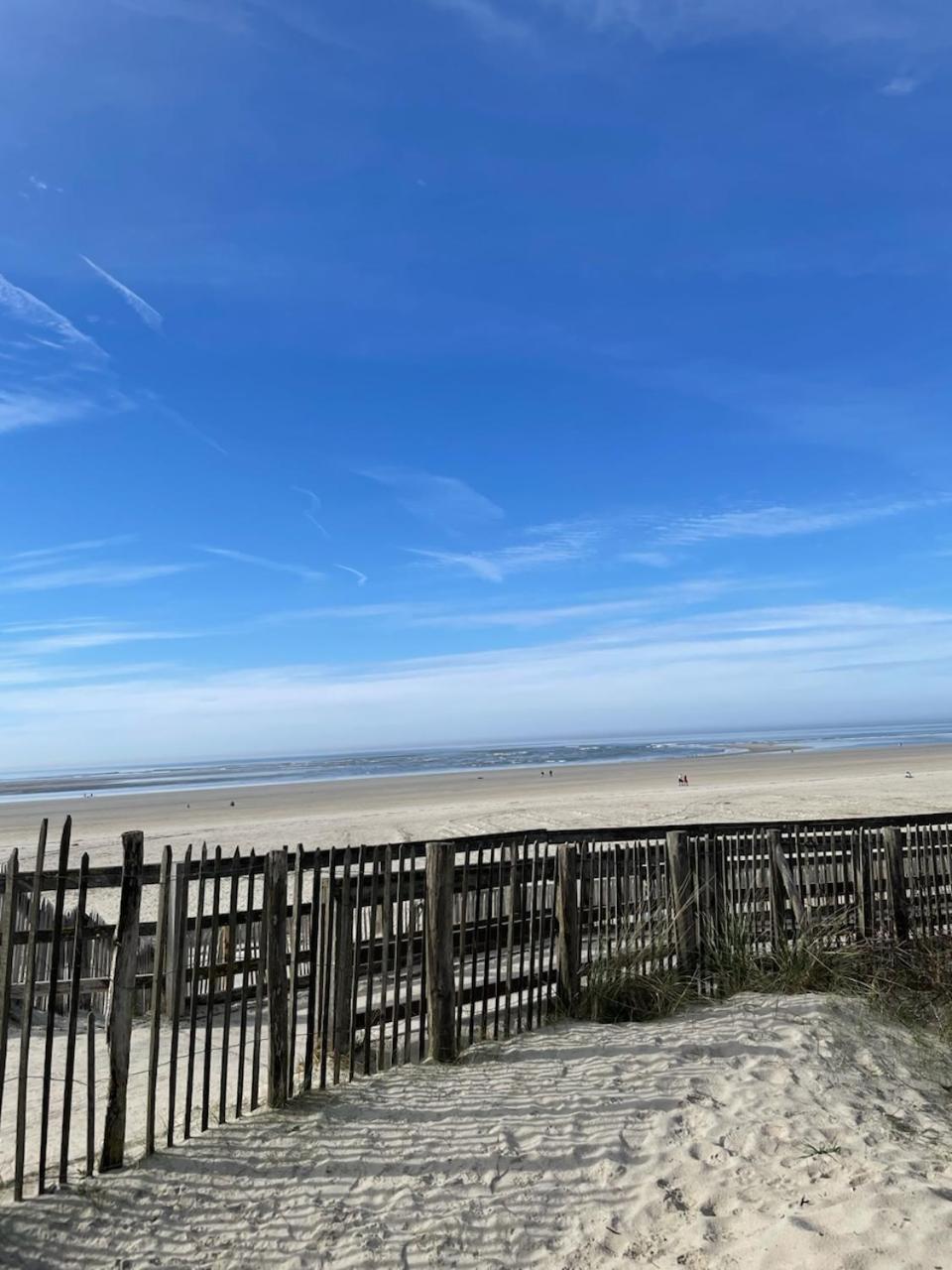 L'Alteia - L'Appartement Les Pieds Dans L'Eau Avec Place De Parking Prive Et Acces Direct A La Plage Berck Exteriör bild
